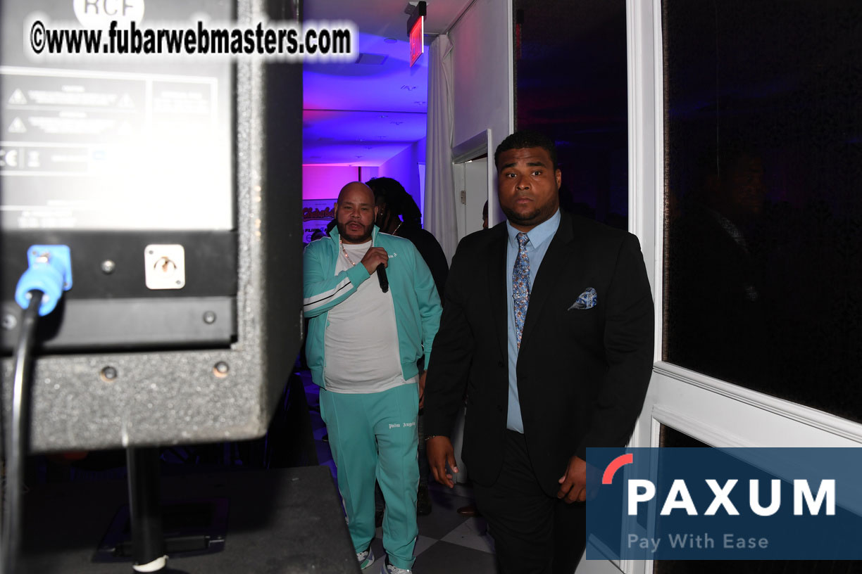 Special Guest Live Performance