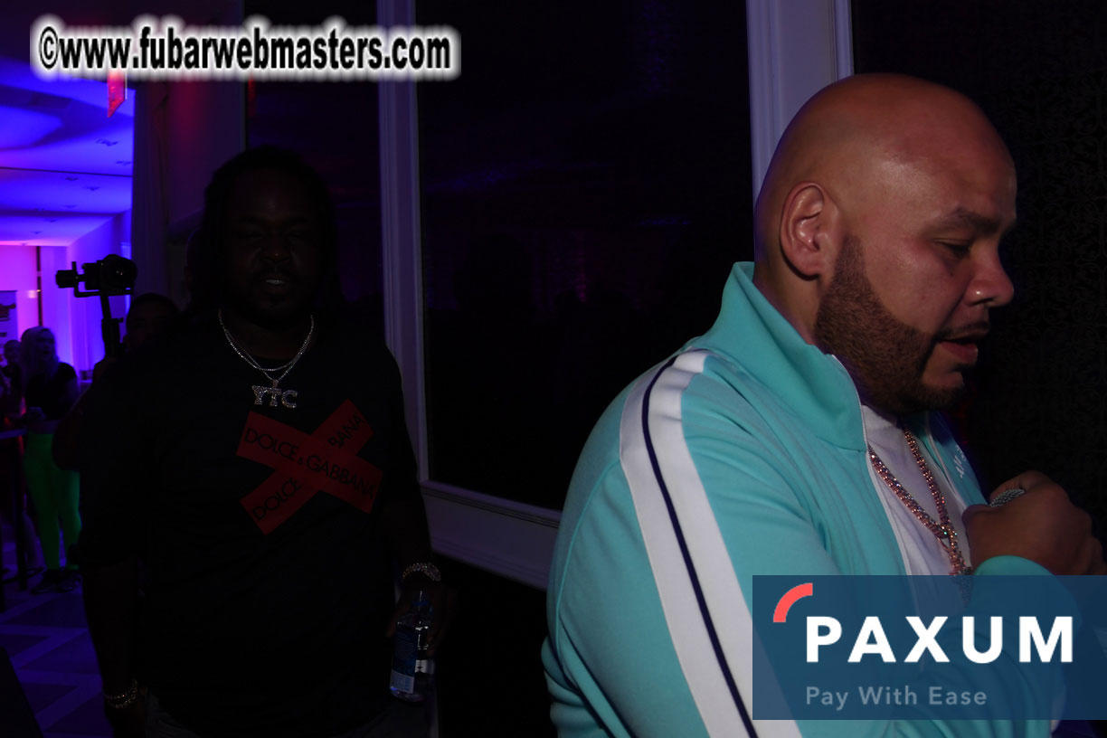 Special Guest Live Performance