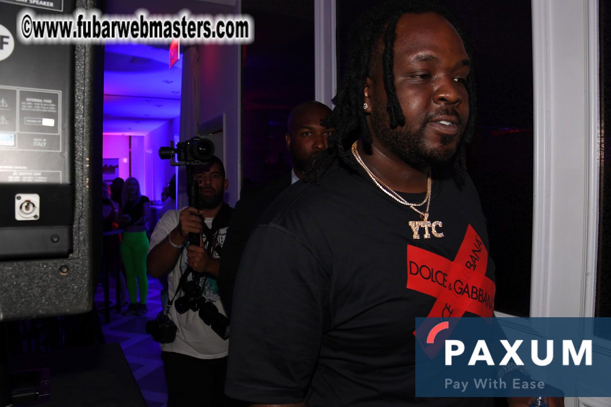 Special Guest Live Performance