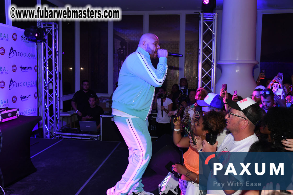 Special Guest Live Performance