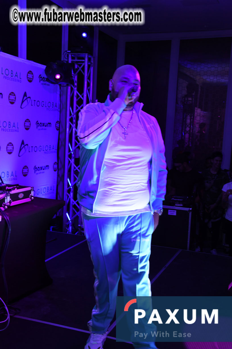 Special Guest Live Performance