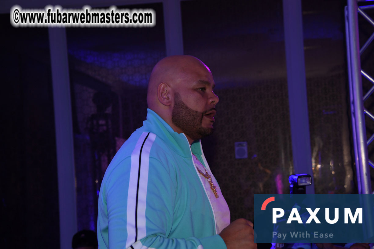 Special Guest Live Performance