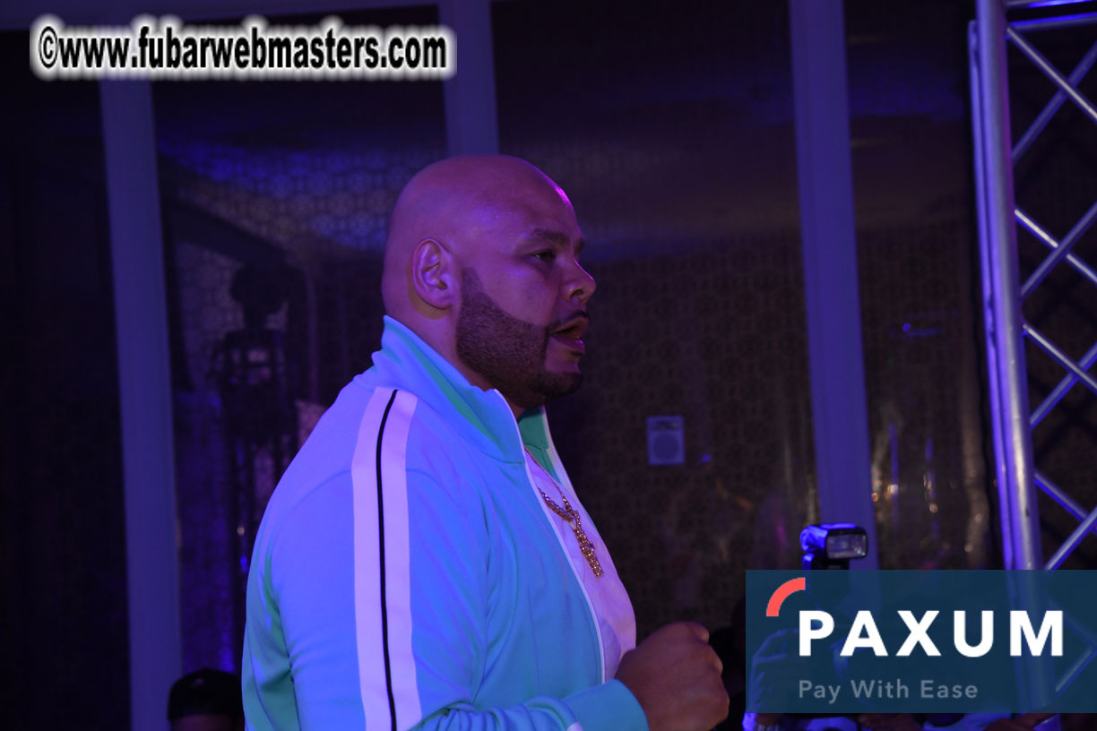 Special Guest Live Performance