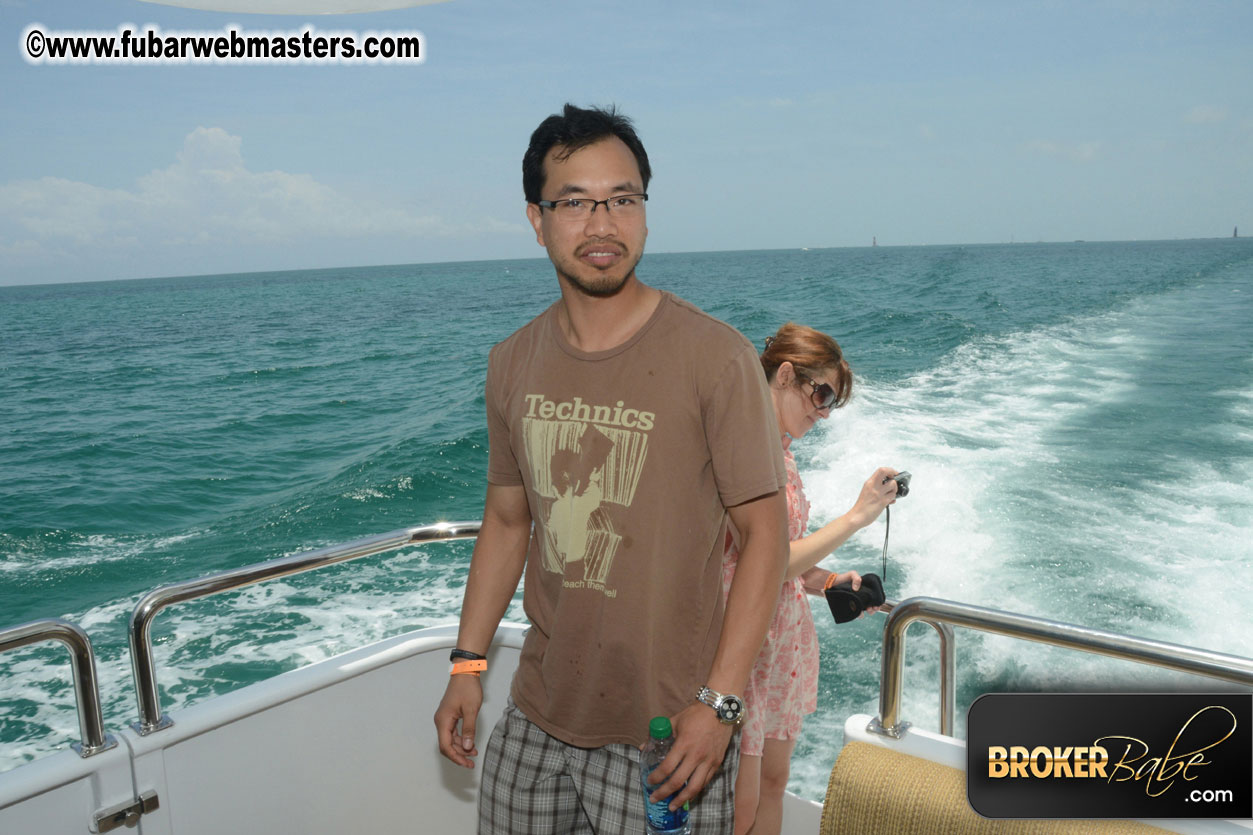 MojoHost Farewell Yacht Cruise