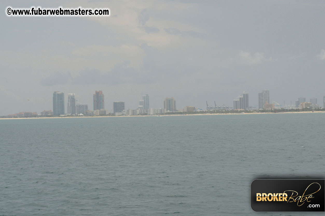 MojoHost Farewell Yacht Cruise