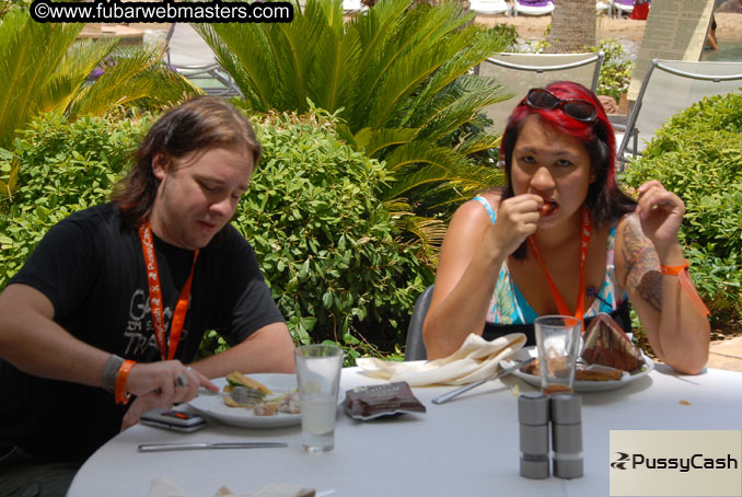 Daily Networking Lunch @ Simon's