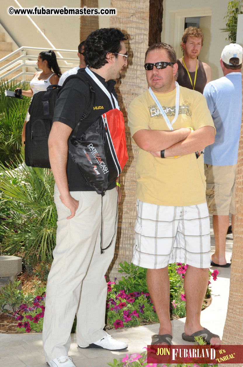 Cabana Exhibits & Networking Hub @ Dish Pool