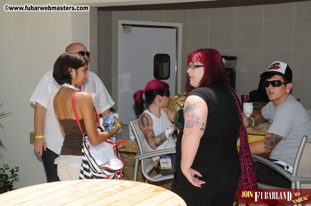 Cabana Exhibits & Networking Hub @ Dish Pool