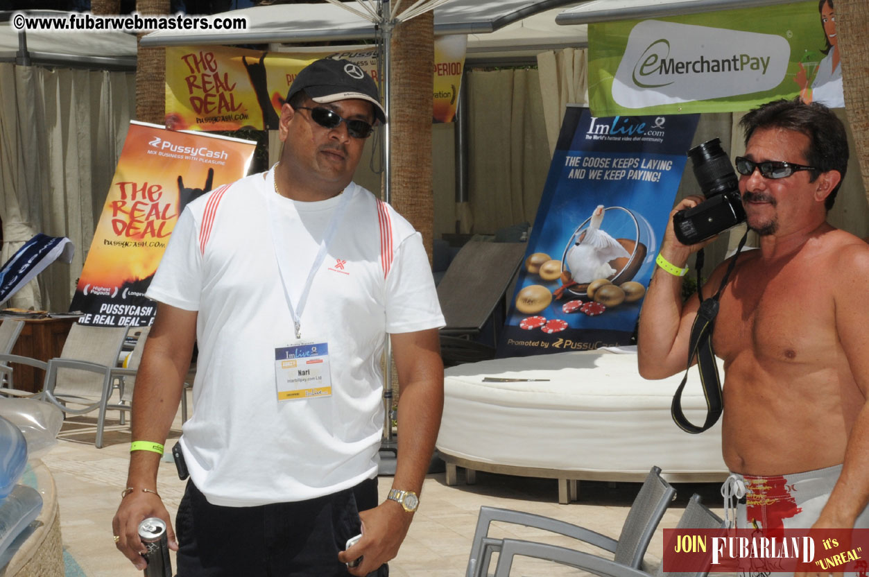 Cabana Exhibits & Networking Hub @ Dish Pool