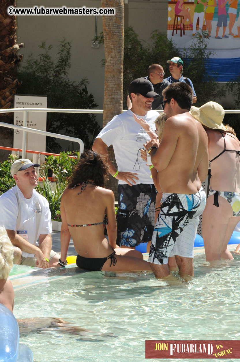 Cabana Exhibits & Networking Hub @ Dish Pool