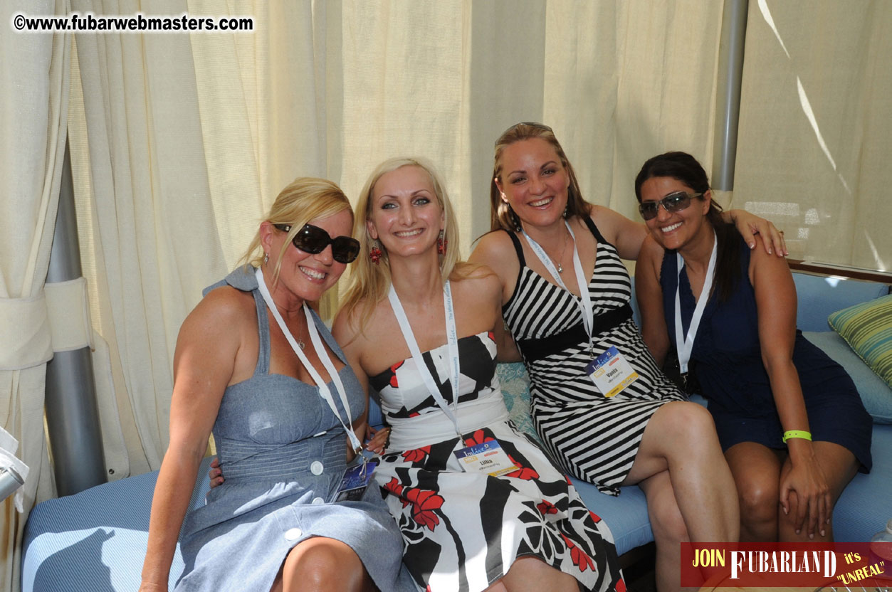 Cabana Exhibits & Networking Hub @ Dish Pool