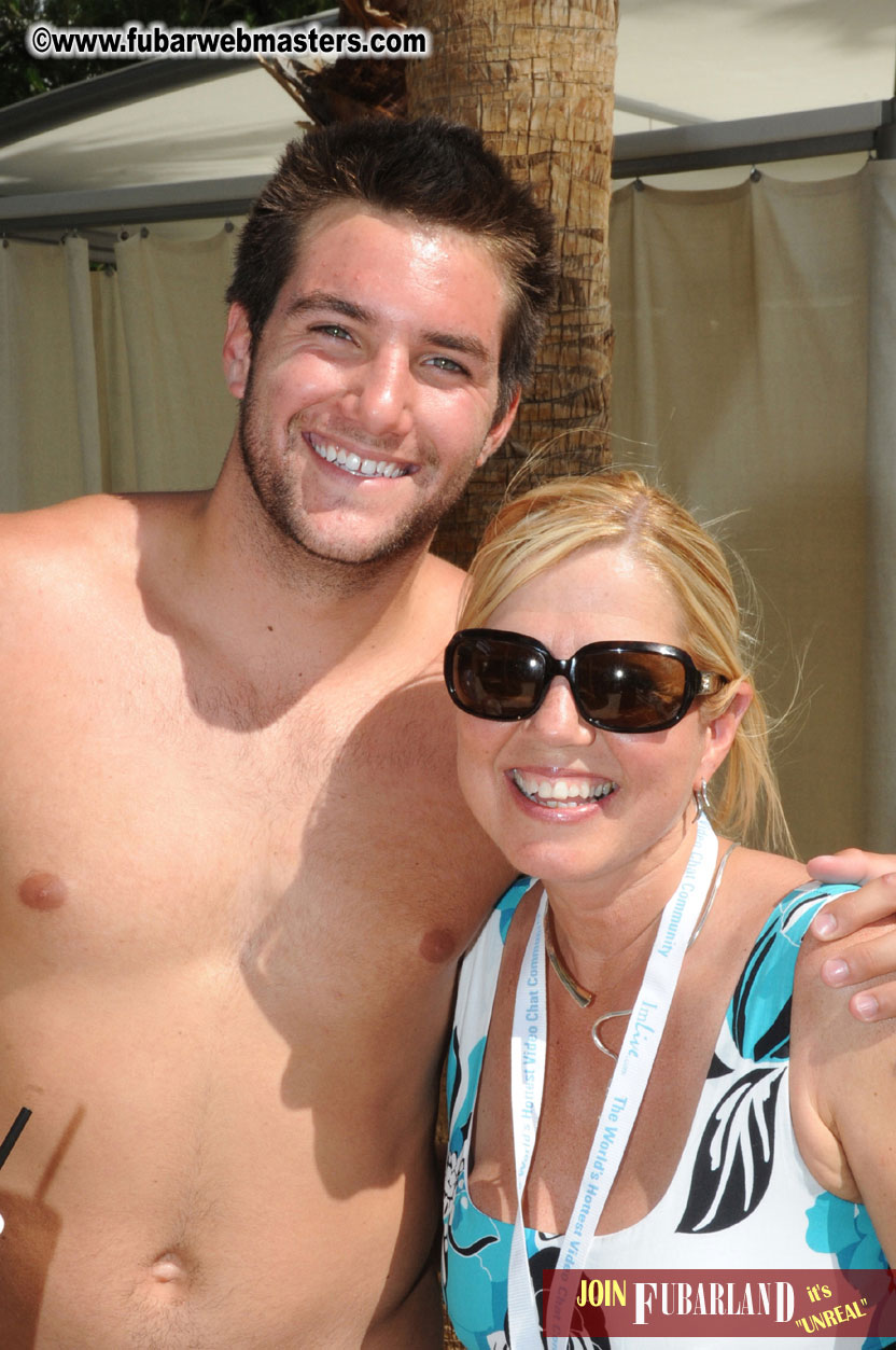 Cabana Exhibits & Networking Hub @ Dish Pool