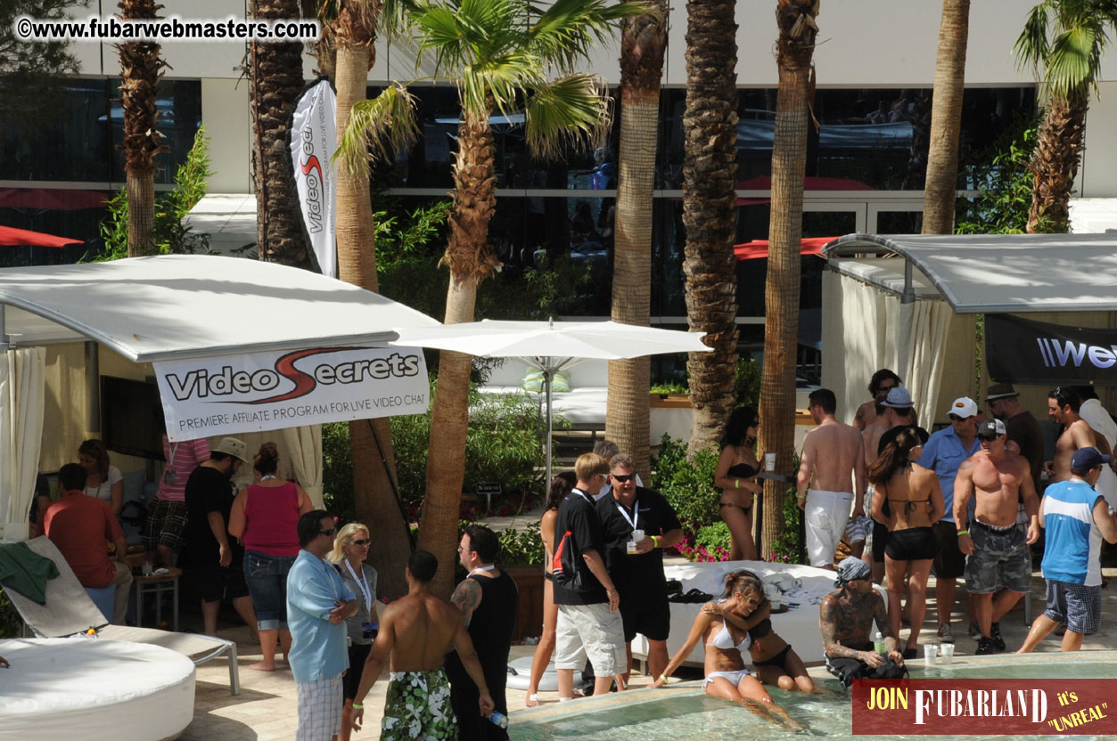 Cabana Exhibits & Networking Hub @ Dish Pool