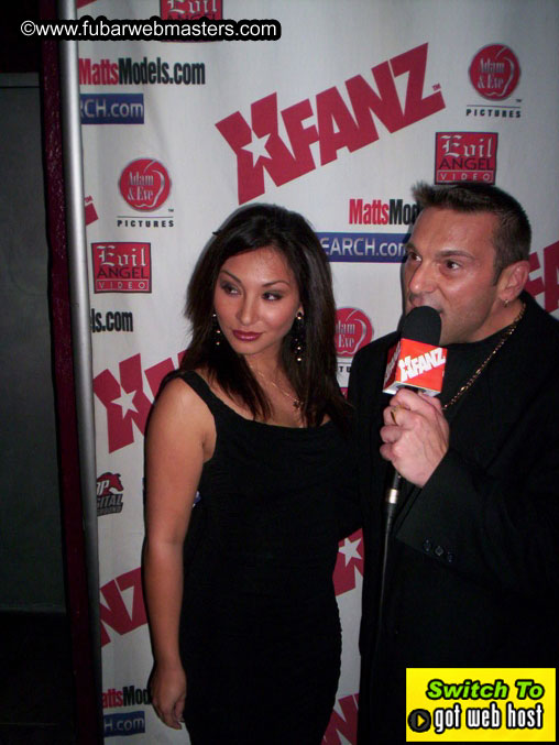 XFANZ Rocks Burlesque