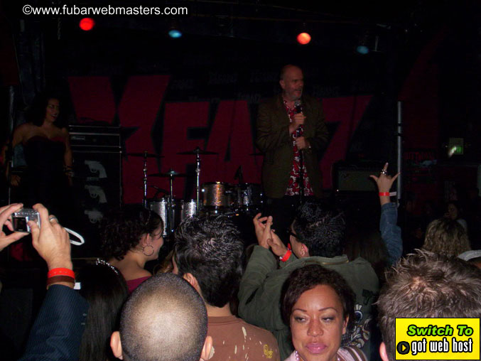 XFANZ Rocks Burlesque