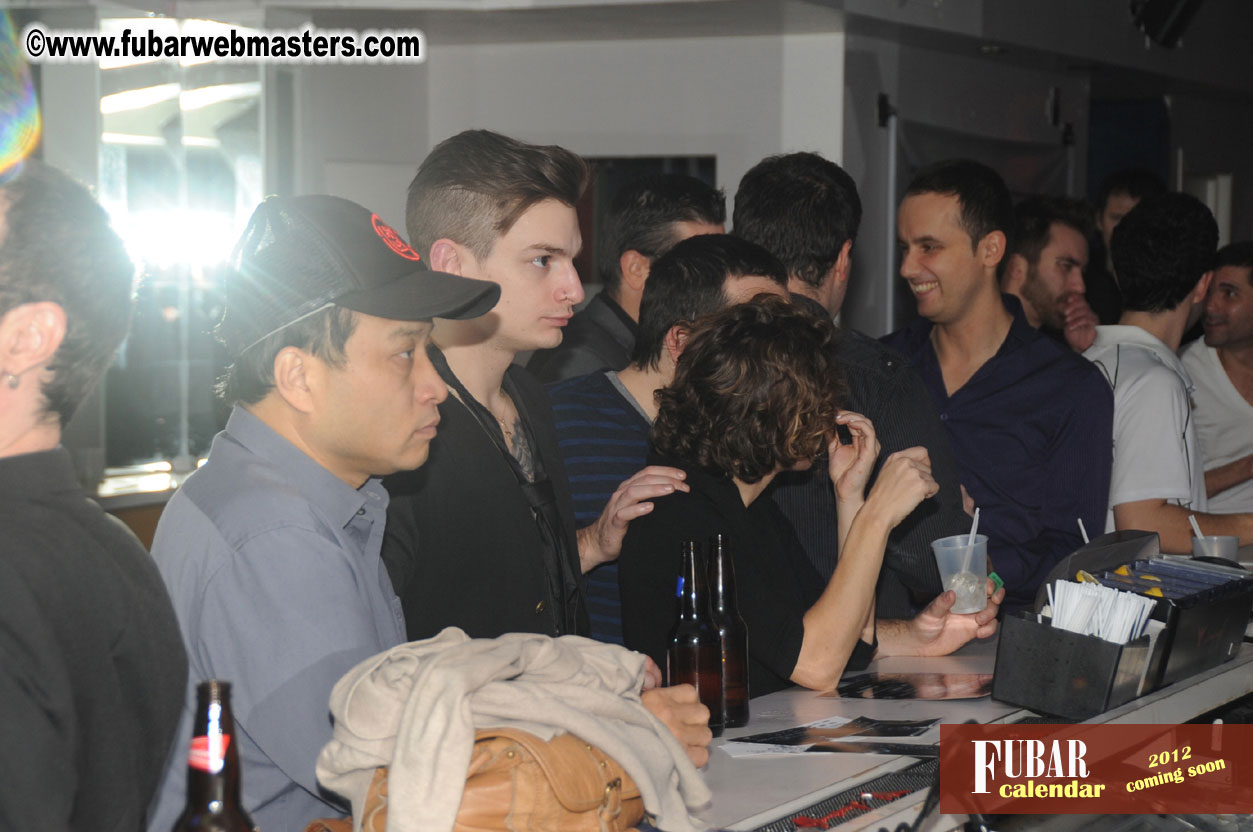 Montreal Online Adult Biz XMAS Party