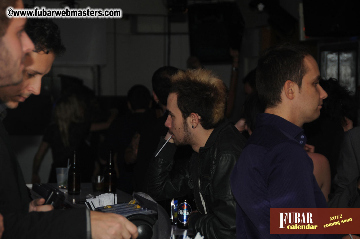 Montreal Online Adult Biz XMAS Party