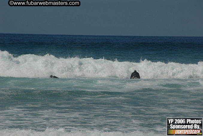 Ycaza & Mike Hawk Surfing