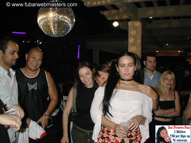 Chicken N' Disco Gallery 2003