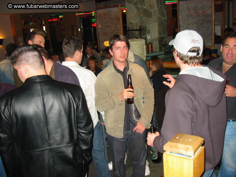 Photos courtesy of DringHard 2003