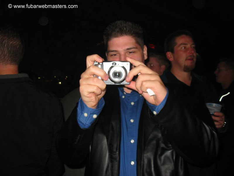 Photos courtesy of DringHard 2003