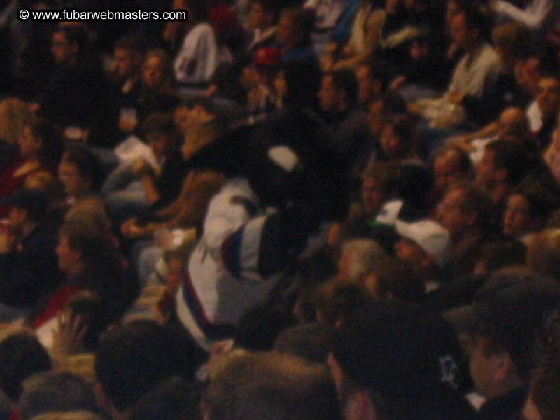 Photos courtesy of DringHard 2003