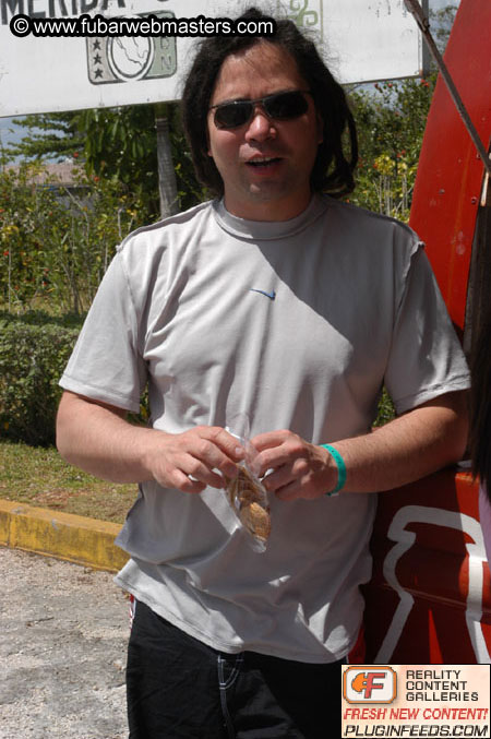Chichen-Itza Tour 2004