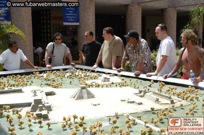 Chichen-Itza Tour 2004