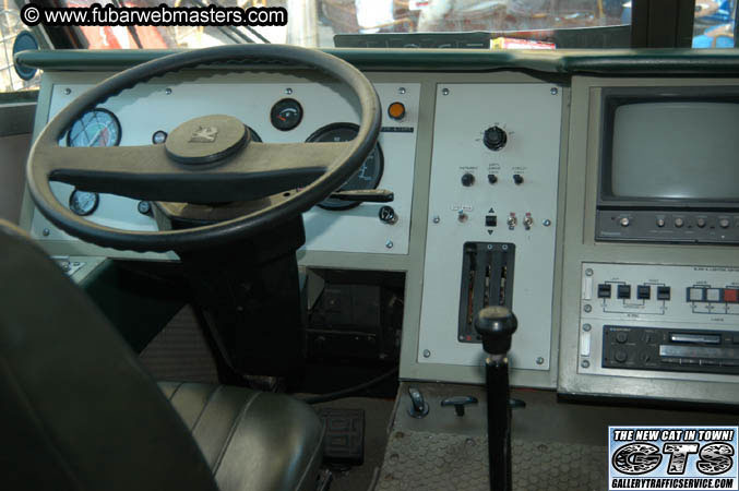 Naked 2 U Riot Mobile 2004