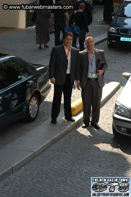 Naked 2 U Riot Mobile 2004