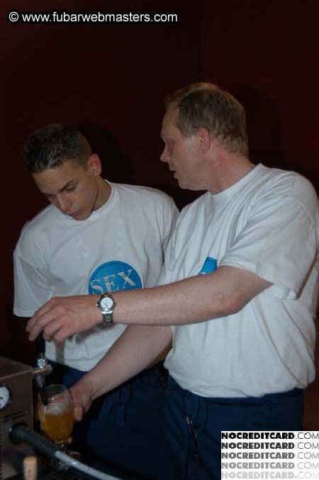 Daily Luncheons 2004