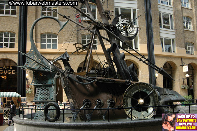 Around London and the Party set-up @ Tantra 2005