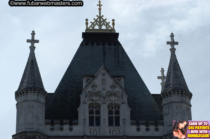 Around London and the Party set-up @ Tantra 2005