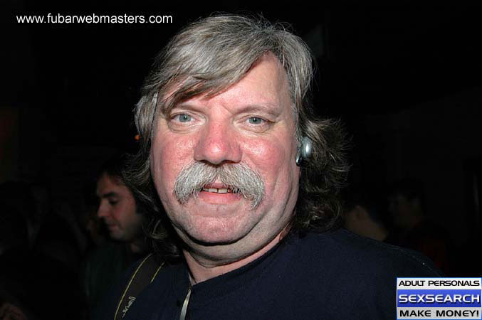 WarmUp Party at Club Living 2005