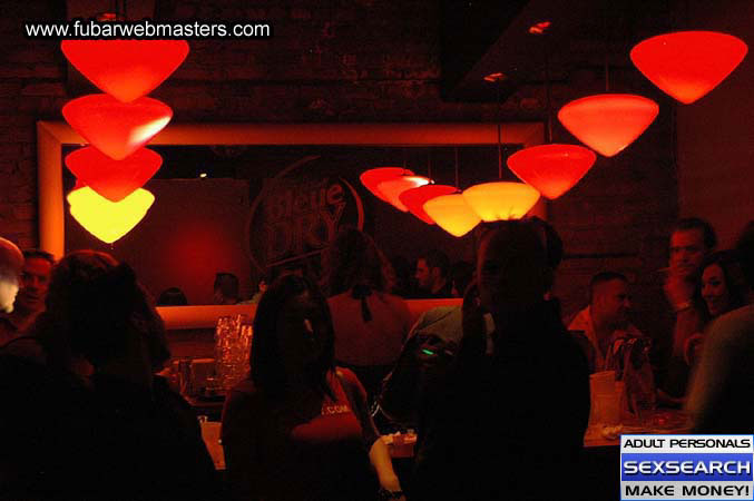 WarmUp Party at Club Living 2005