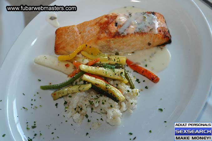 Lunch at Restaurant L'Altitude 737 2005