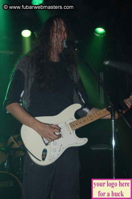 Warm-up Gathering @ Le Dagobert 2004