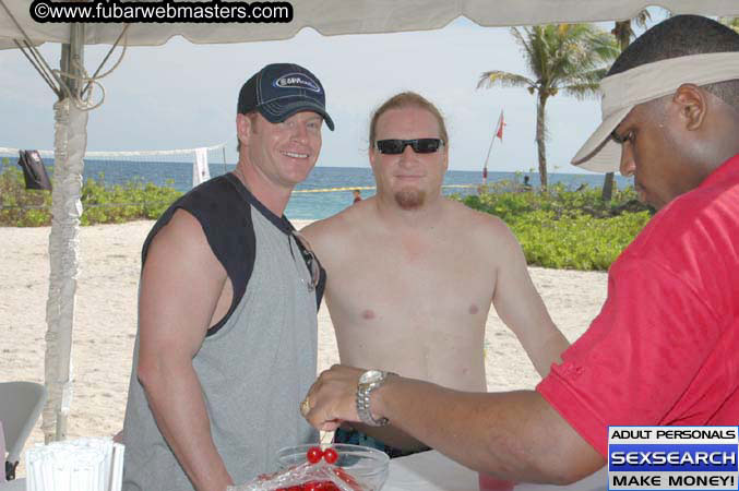 Jupiter Hosting and SpaCash Beach Party 2005