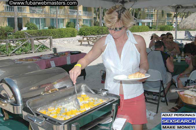 Jupiter Hosting and SpaCash Beach Party 2005