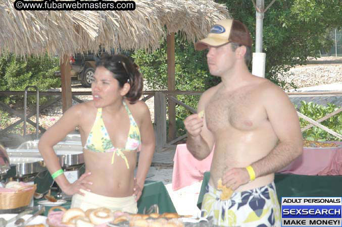 Jupiter Hosting and SpaCash Beach Party 2005