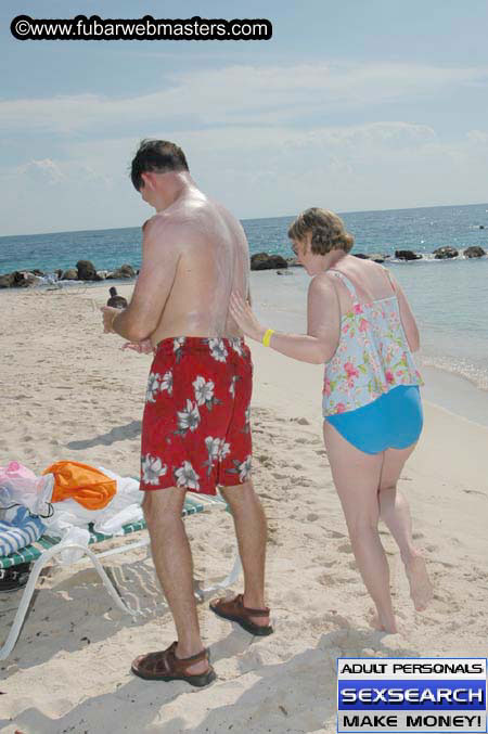 Jupiter Hosting and SpaCash Beach Party 2005