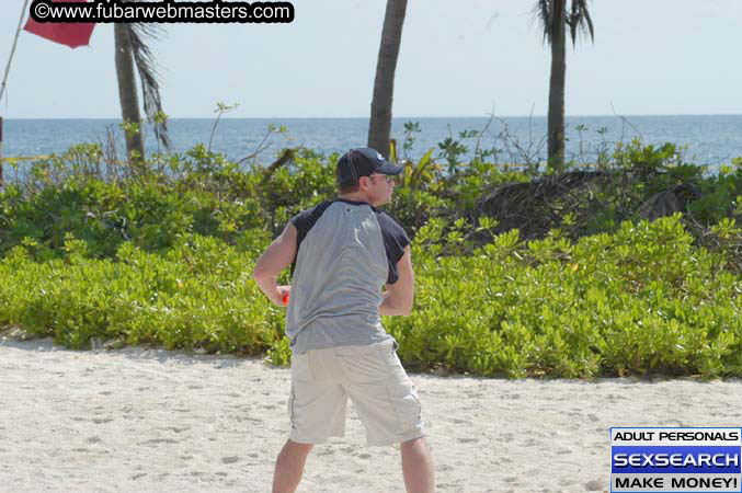 Jupiter Hosting and SpaCash Beach Party 2005