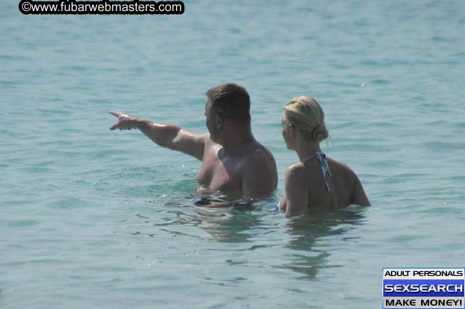 Jupiter Hosting and SpaCash Beach Party 2005