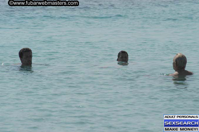 Jupiter Hosting and SpaCash Beach Party 2005