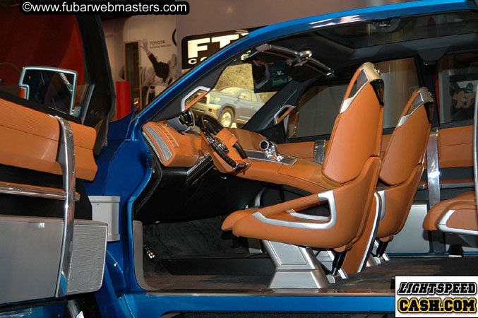 Canadian International Auto Show 2005