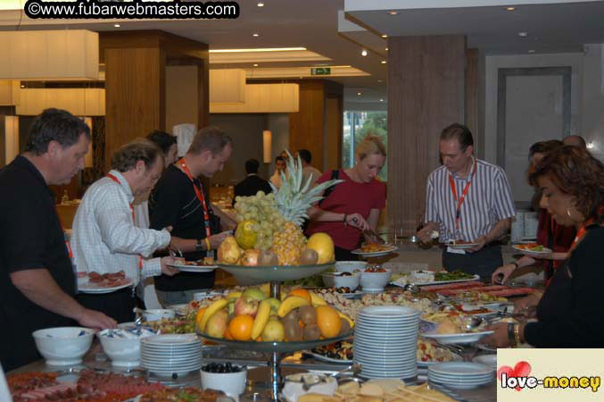 Tuesday, November 9, 2004 2004