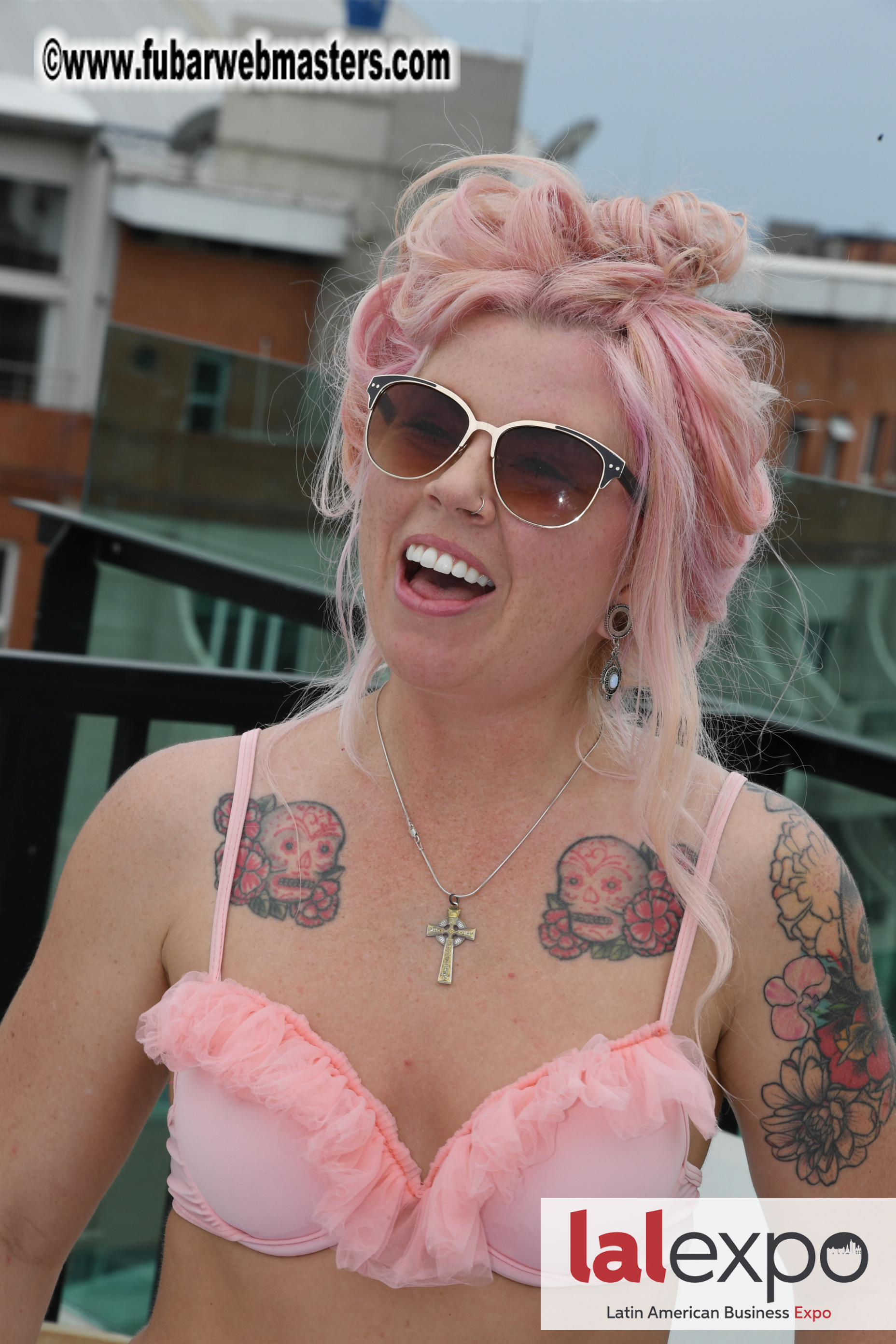 Mojo Host Afternoon Soiree