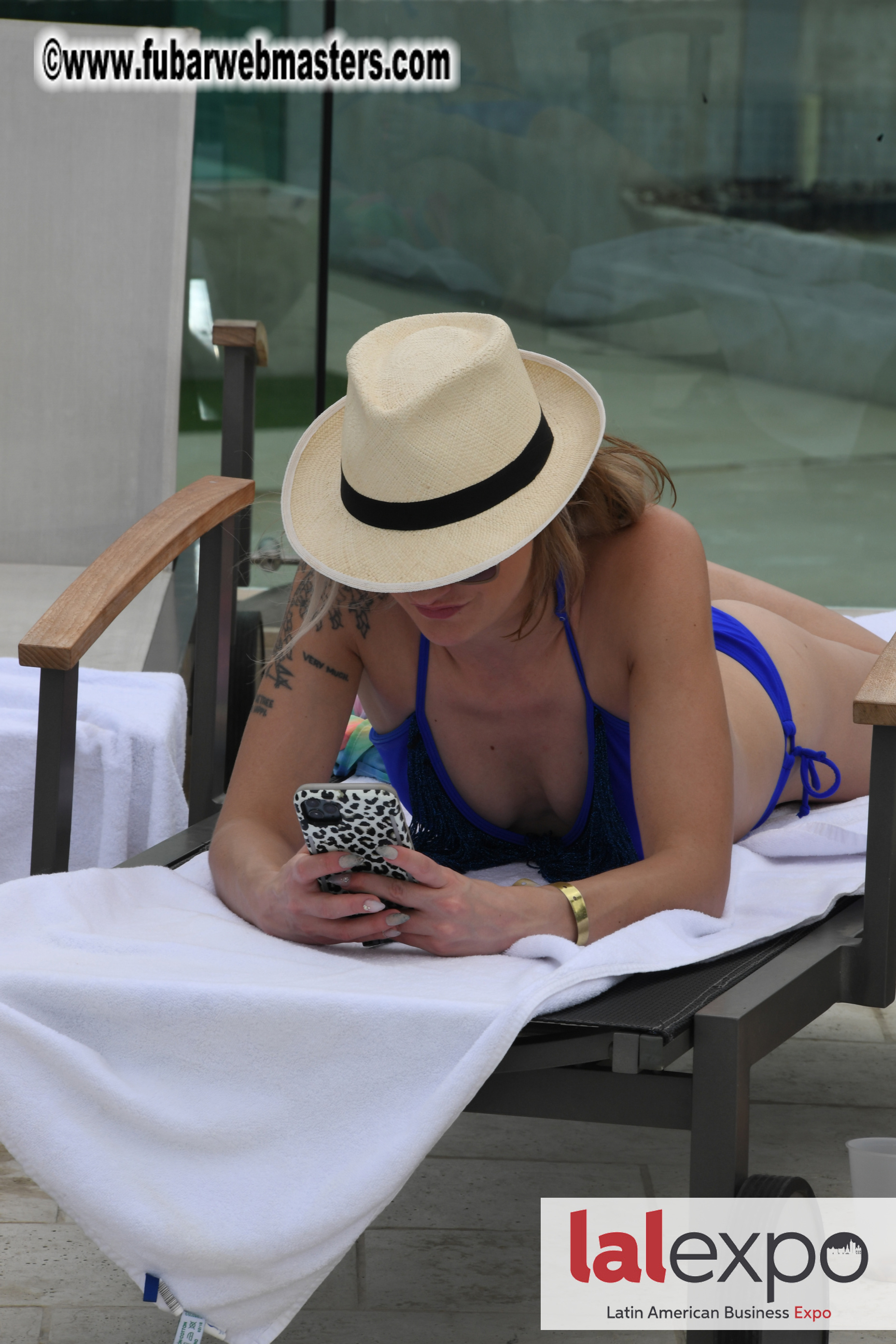 Mojo Host Afternoon Soiree