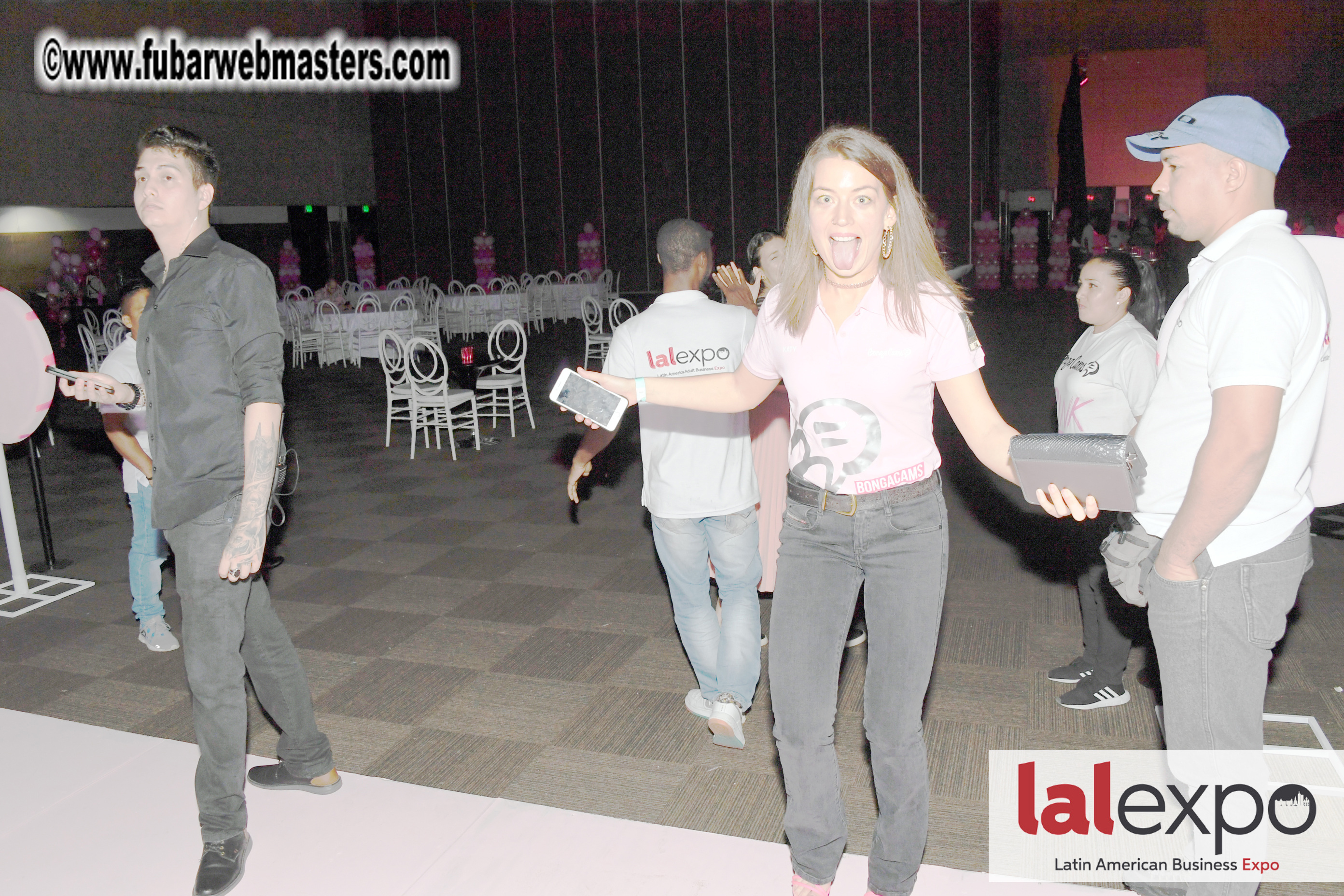 Bongacams Pink Paradise Party