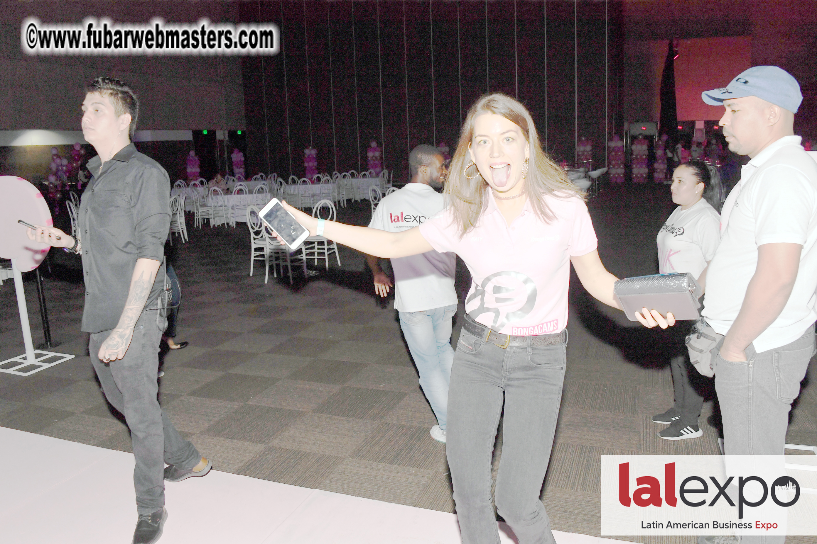 Bongacams Pink Paradise Party